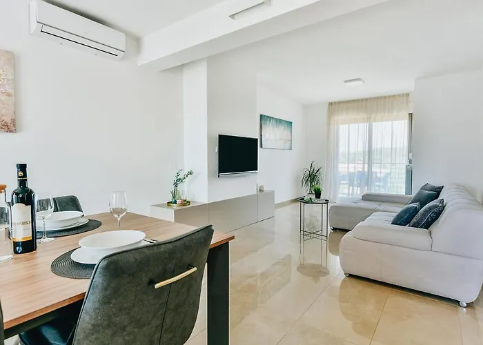 Apart Residence Rudan 2